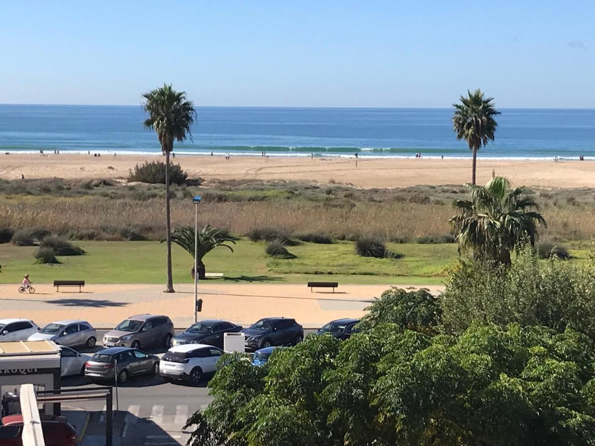 Апартаменты Conil Frente A La Playa Carril De La Fuente Кониль-де-ла-Фронтера Экстерьер фото
